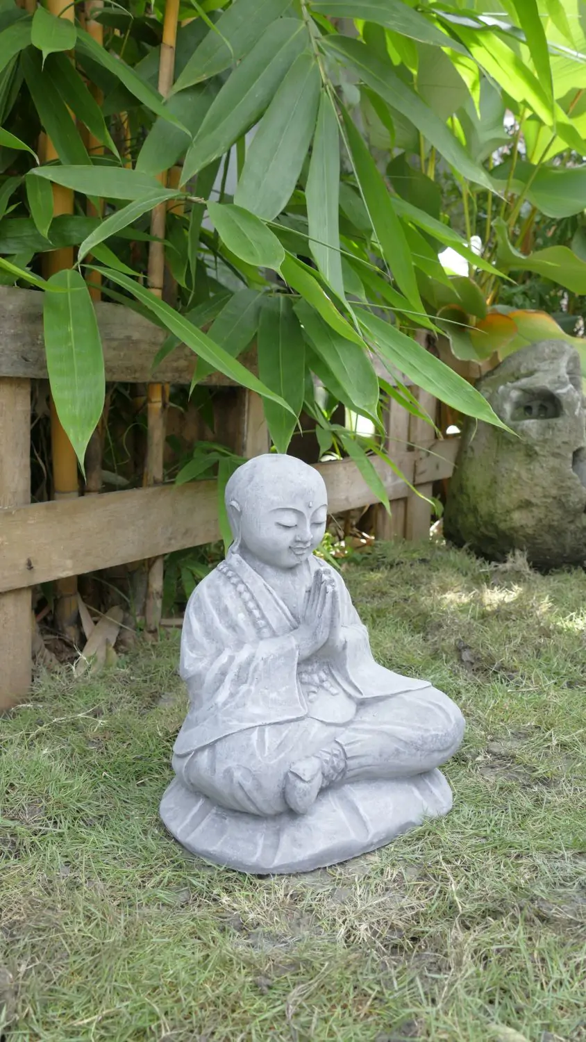  Product image 2 of the product “Rokesh - Sitting praying Monk, 35cm H | cast stone ”